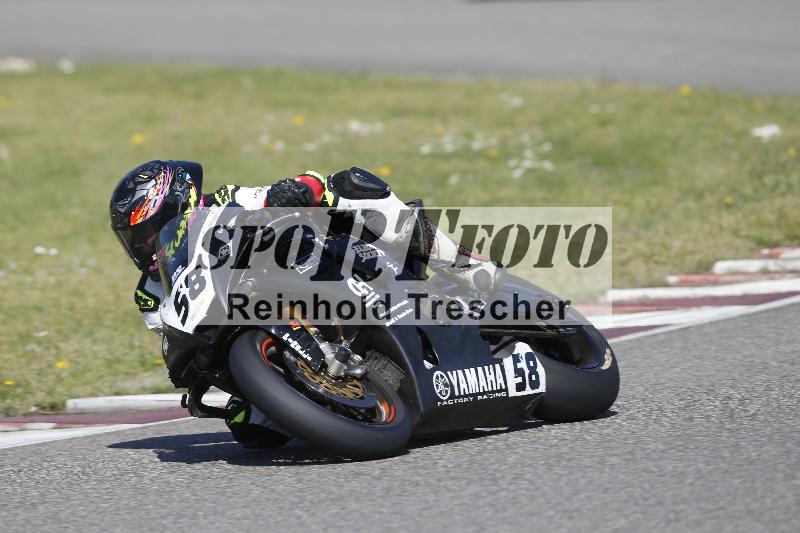 /10 20.04.2026  Pluess Moto Sport ADR/Freies Fahren/58